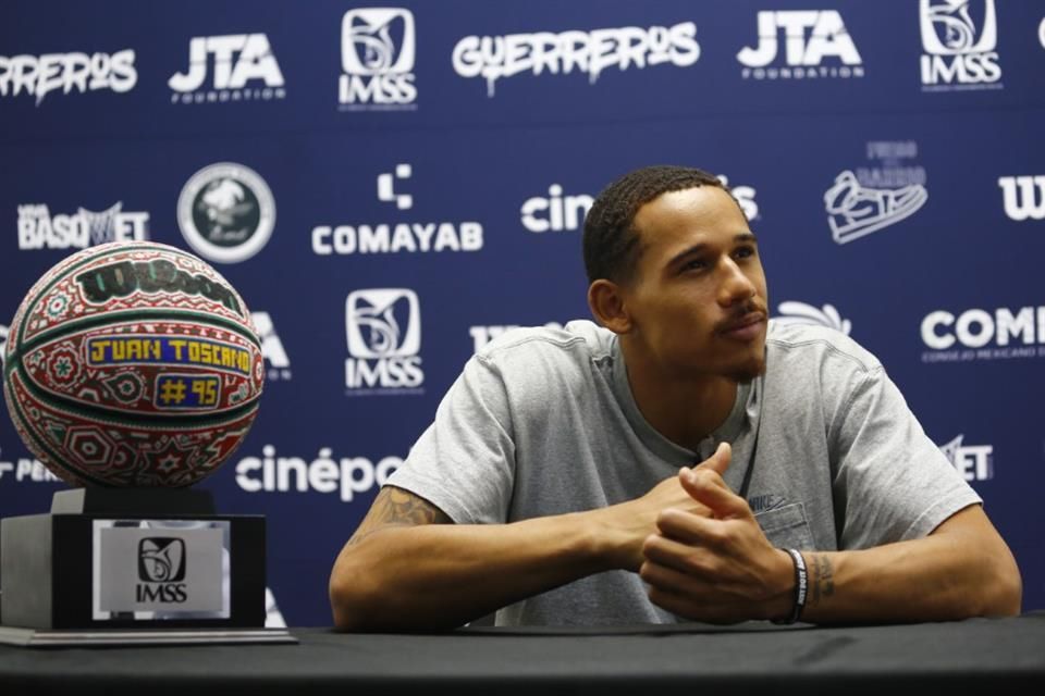 Sueña Toscano con titularidad y campeonato con los Lakers