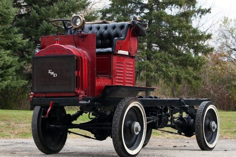 El 4X4 que buscó a Pancho Villa: Auto Leyenda