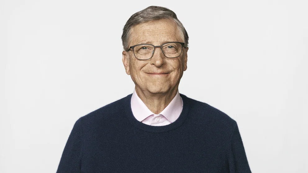 Bill Gates dice que las personas inteligentes deberían trabajar en empresas con causas ambientales