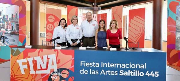 Todo listo para presentación de los artistas en la FINA 445