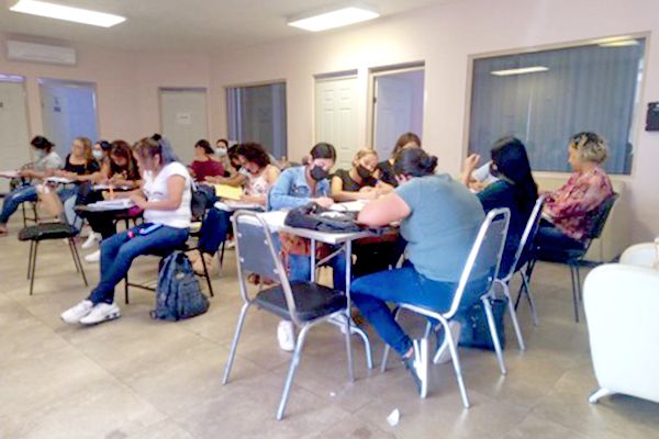 Instruye CJEM a sus usuarias