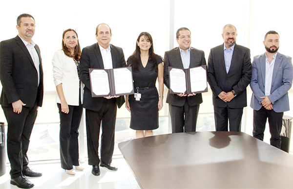 Firman convenio para el beneficio de MIPyMES