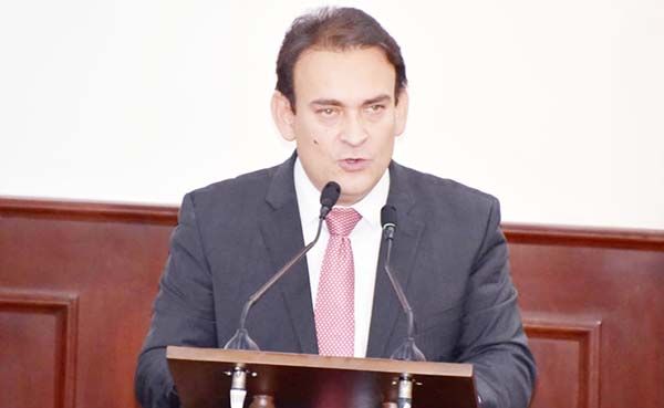 Piden que hospitalizados continúen sus estudios