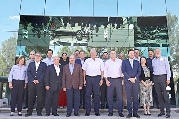Orienta Saltillo a Mty en cuidado del agua