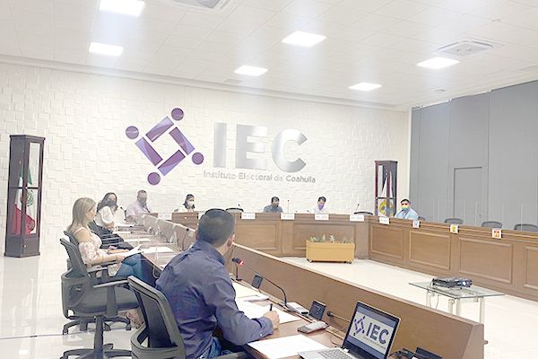 Recibe IEC 3 denuncias por actos anticipados