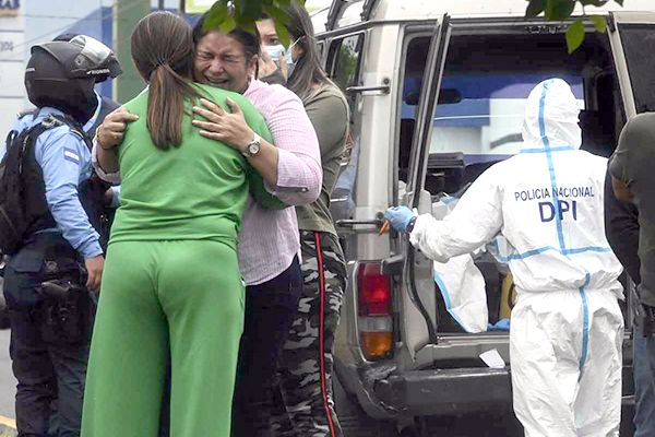 Matan a hijo de expresidente hondureño tras salir de discoteca