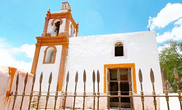 Restauran antigua iglesia bajo vigilancia del INAH