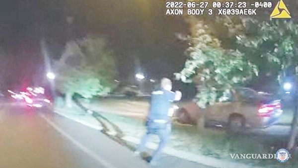 Policías matan a un afroamericano en Ohio, EEUU, disparándose más de 90 veces