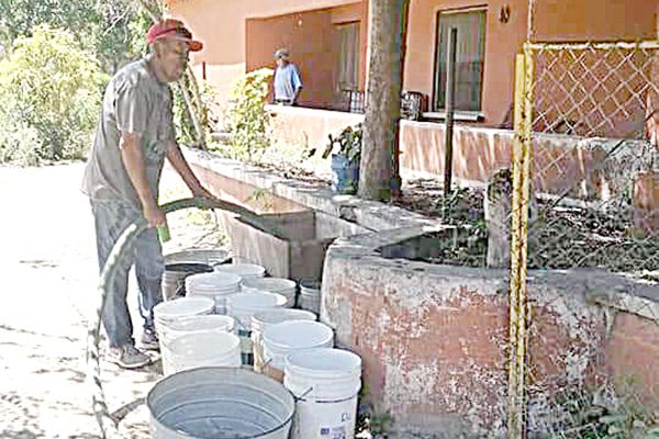 Abasto de agua solo a cumplidos