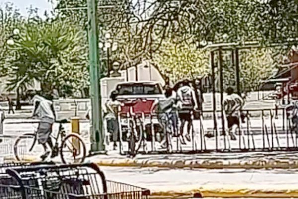 Denuncian a menores que alteran el orden