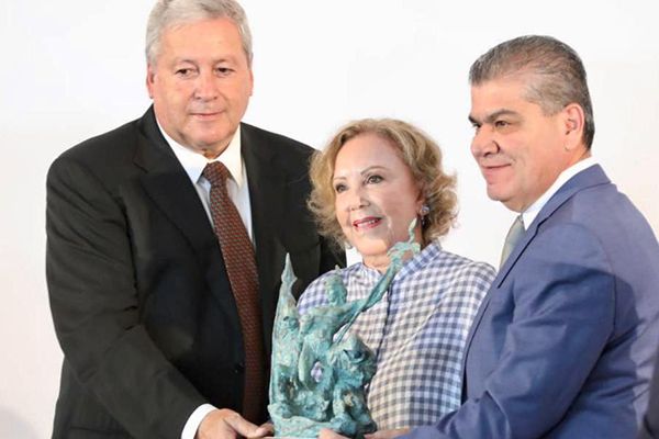 Conmemora Riquelme aniversario de Saltillo