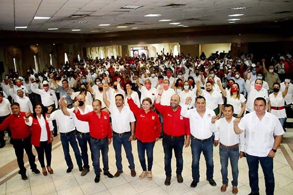 Asume nueva dirigencia del PRI en Sabinas