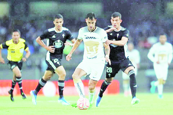 Empatan Pumas y Celta en Ciudad Universitaria