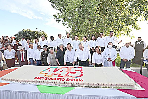 Celebra Saltillo su 445 Aniversario