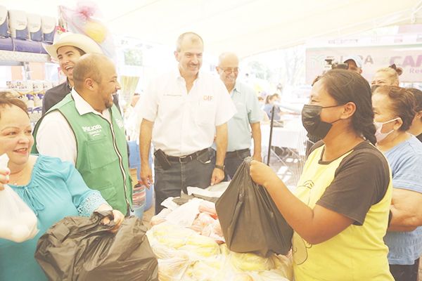 Benefician a familias con “El Cambalache”