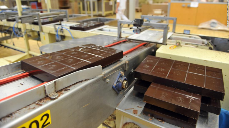 La fábrica de chocolate más grande del mundo cierra temporalmente por un brote de salmonela