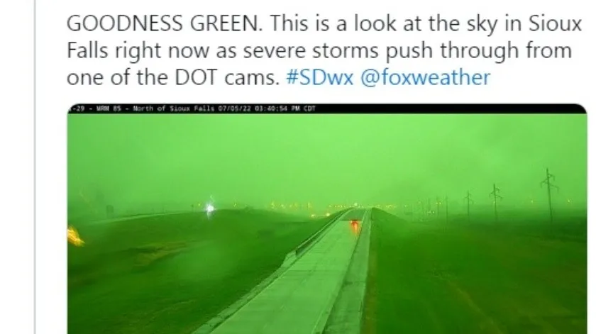 ¿Por qué el cielo se pintó de verde en las tormentas de Dakota del Sur?