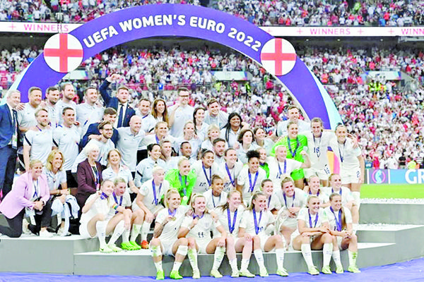 Inglaterra se corona por primera vez en Euro femenil