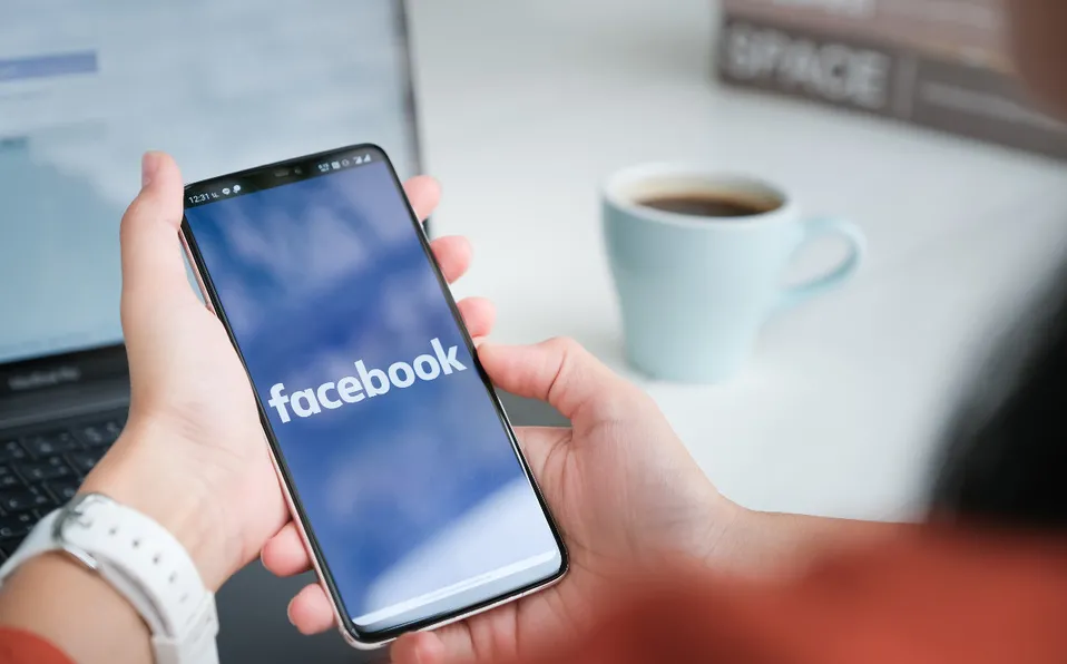 Filtros de Facebook, son sesgos en mensajes de intolerancia para anuncios: informe