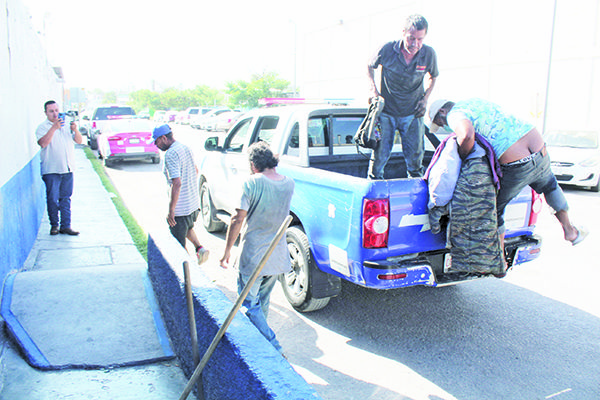Cuatro amanecidos acaban en las celdas