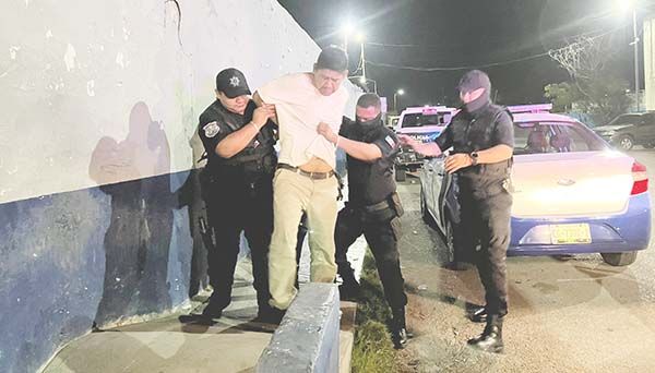 Drogadicto agrede a adultos mayores
