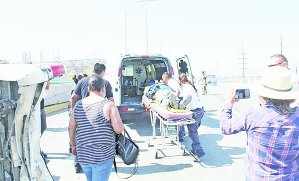 Múltiples Colisiones en puente de AHMSA