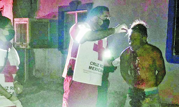 Se quiebra botella para evitar la cárcel