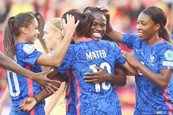 Vence Francia femenil a Bélgica y avanza como líder