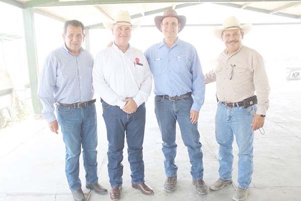 Confirman apoyos en Asociación Ganadera