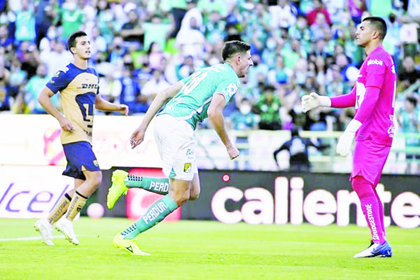 Le saca León el empate a los Pumas