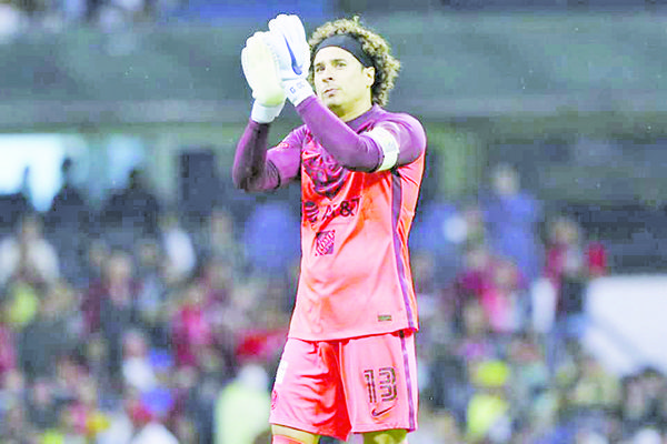 Cuestiona Ochoa dificultad para ver la Liga MX