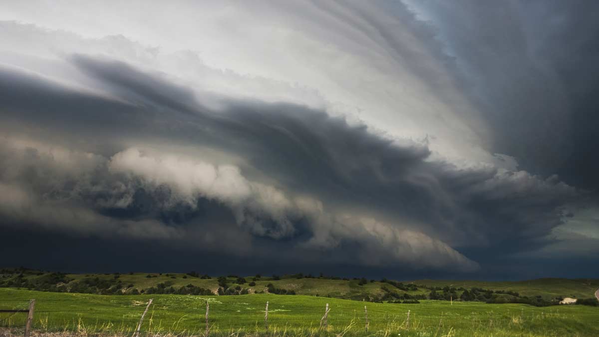 Nubes de cinturón y otros fenómenos sorprendentes que se forman en el cielo, ¿qué son?