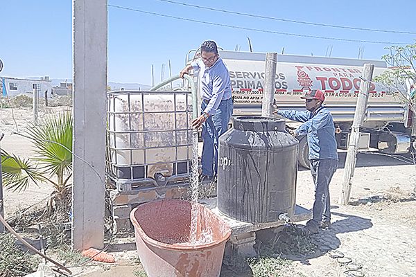 Mejora SIMAS red de agua en Frontera