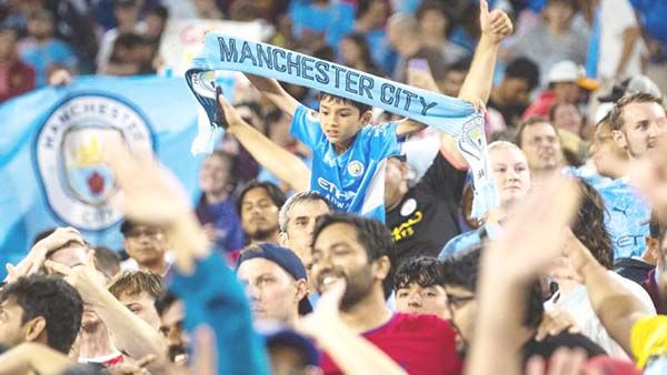 PREMIER LEAGUE: POR INVASIÓN A CANCHA HABRÁ SEVEROS CASTIGOS; VETO Y CÁRCEL