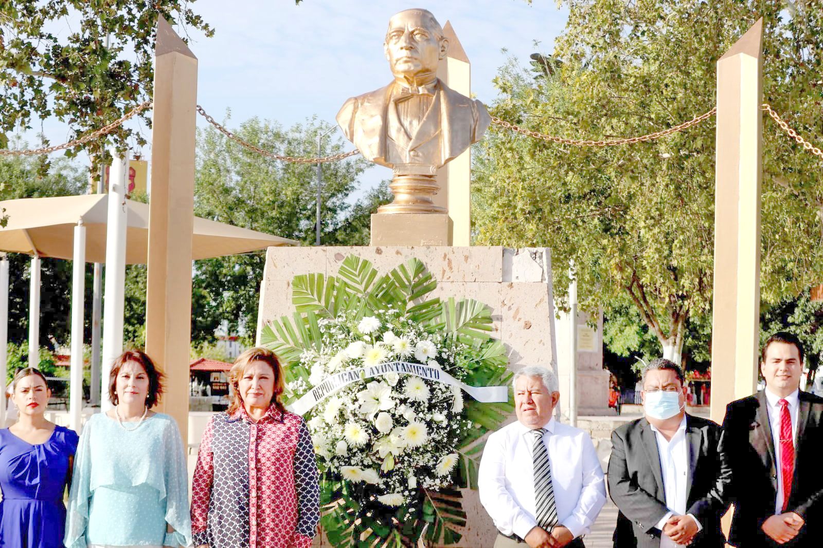 Conmemoran aniversario luctuoso de Benito Juárez