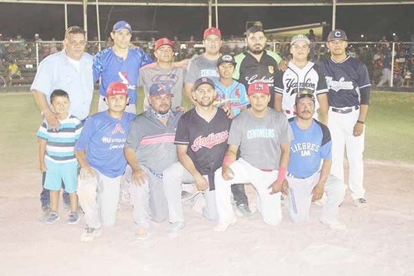 Gana SIMAS CC Liga de Softbol