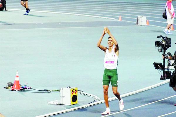 Queda fuera Tonatiú López de Final de 800 metros
