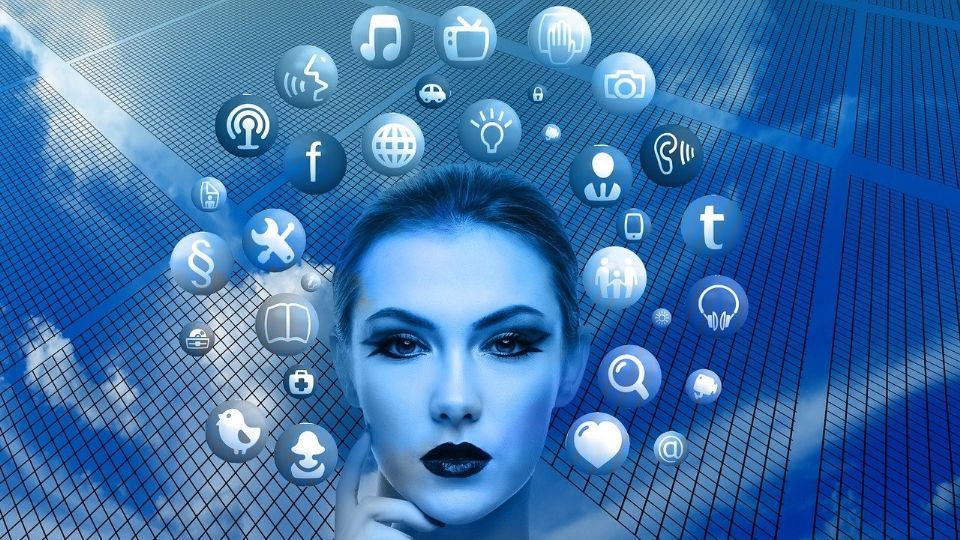 Hay más personas de la generación Z que Millenials en redes sociales