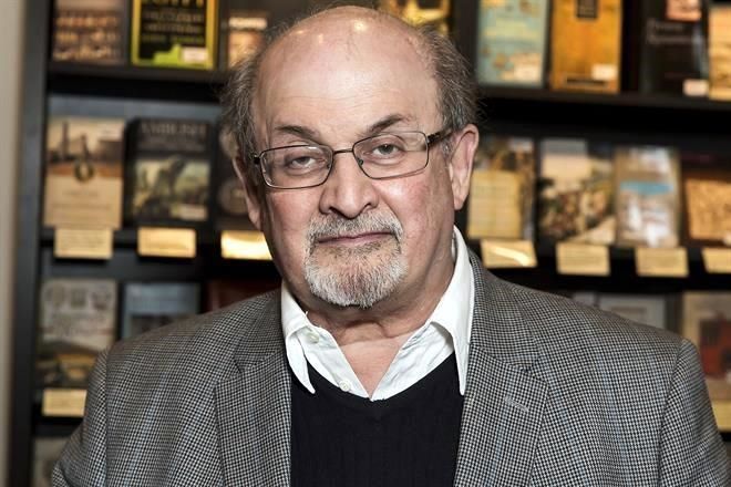 Irán niega relación con ataque a Rushdie, pero lo justifica
