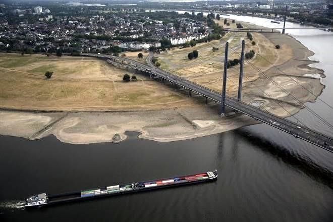 Complica sequía en río transporte de mercancías en Alemania