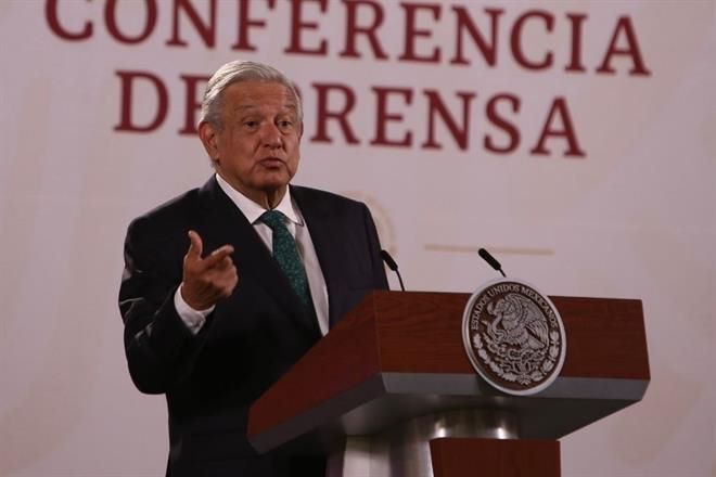 AMLO ahora analiza crear Aseguradora del Bienestar￼