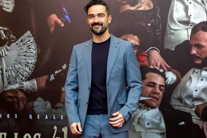 Dirige Zack Snyder a Alfonso Herrera en película espacial