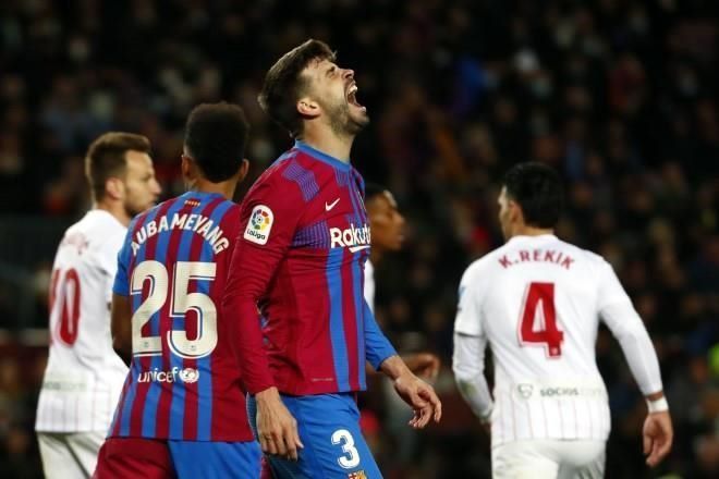 ¡Adiós Shakira! Piqué es captado con su nueva novia en boda