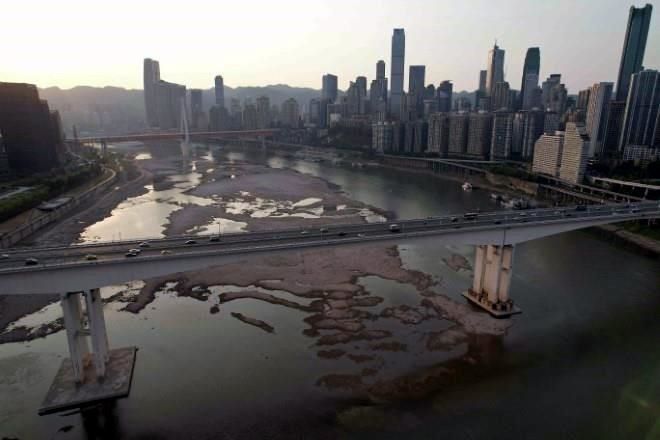 Mitad de China sufre sequía en medio de ola de calor récord