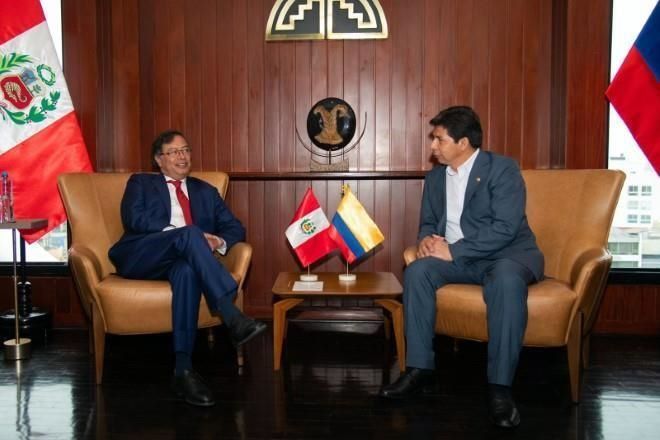 Visita Petro a Castillo; se reunirá también con Lasso y Arce