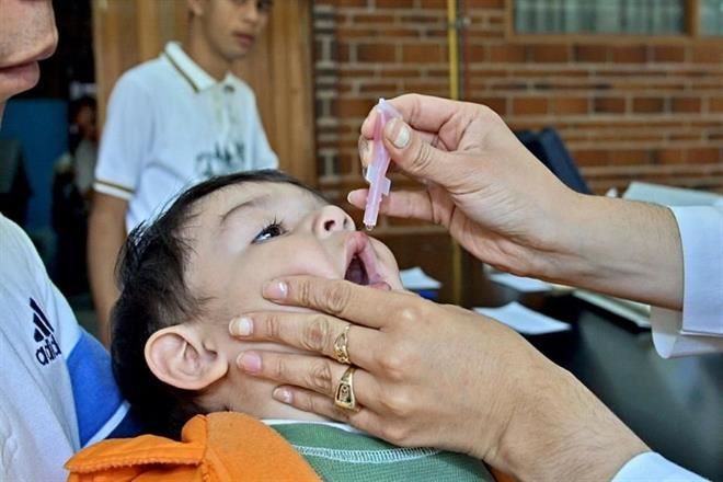 Lanzan campaña para revertir desplome en vacunación infantil