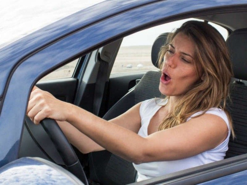 ¿Cantas mientras conduces?, tú, muy bien, ayuda a la salud mental