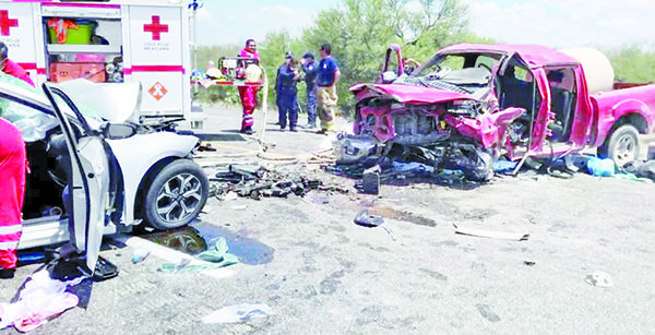 Mueren 3 mujeres en brutal encontronazo