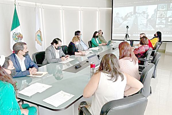 Otorga CECyTEC plazas directivas bajo concurso