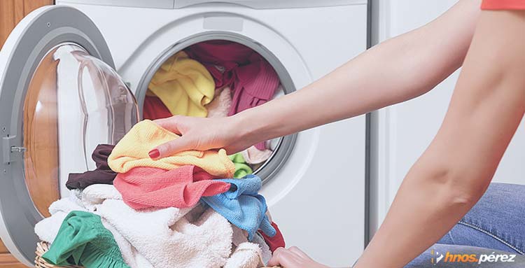 Conserva el color de tu ropa aplicando estos 5 trucos